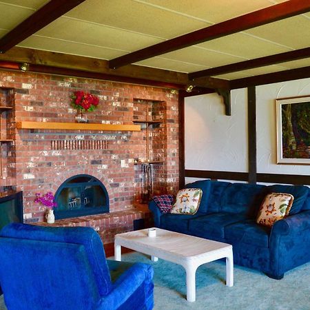 Oceanfront Suite Gibsons Exterior foto
